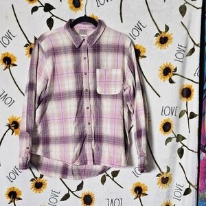 Universal Threads. Size L.Pink Plaid Button Up Shirt
